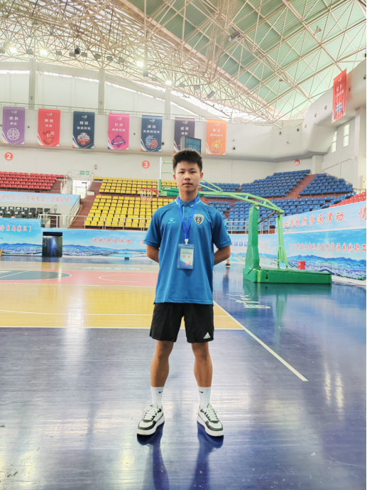 杨建盈.png